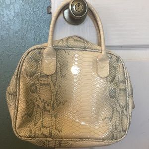 Faux Leather Synthetic hectic Snake print Handbag